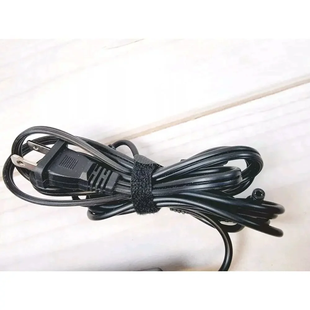Belker Universal AC Adapter PA-30900-ZXX 90W